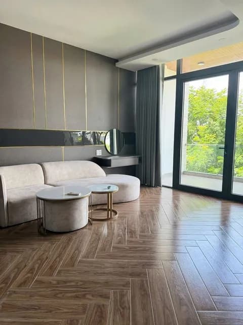 4-Story House for Rent on Nguyen Mau Tai Street, Hoa Xuan, Ideal for Business
