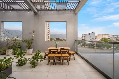 Modern 6-bedroom villa with private pool for rent on Nguyen Dinh Hoan, Son Tra