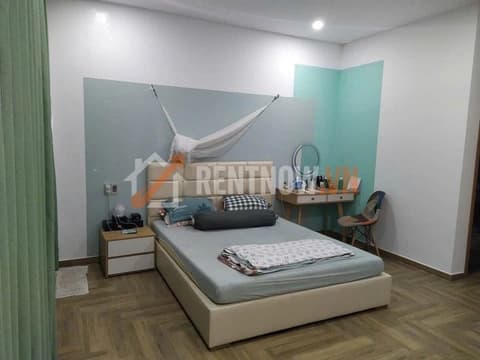 Cho thuê nhà 3 tầng đường Hói Kiểng 7, Nam Hòa Xuân, Đà Nẵng - 105m2 đầy đủ nội thất