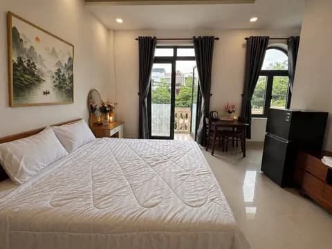 Cho thuê nhà nguyên căn 6 phòng ngủ Mân Quang 10, Sơn Trà, Đà Nẵng