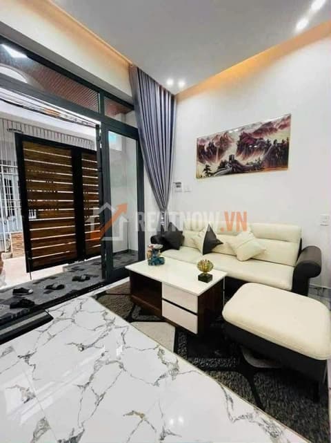 Cho thuê nhà nguyên căn mới 100% tại Hoàng Diệu, Hải Châu, 3 phòng ngủ