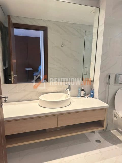 Luxury 1-bedroom apartment for rent at Wyndham Soleil Da Nang