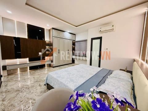 House for rent on Le Do Street, car access, 4 bedrooms, fully furnished