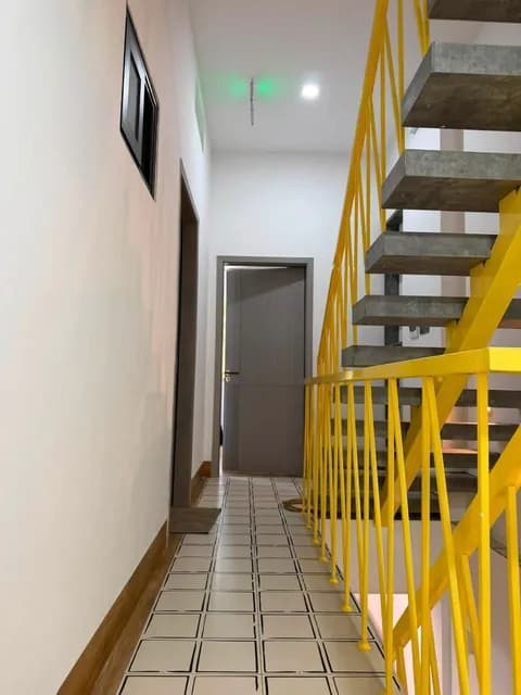 Modern 4-bedroom house for rent on Dinh Van Chap, Hoa Xuan
