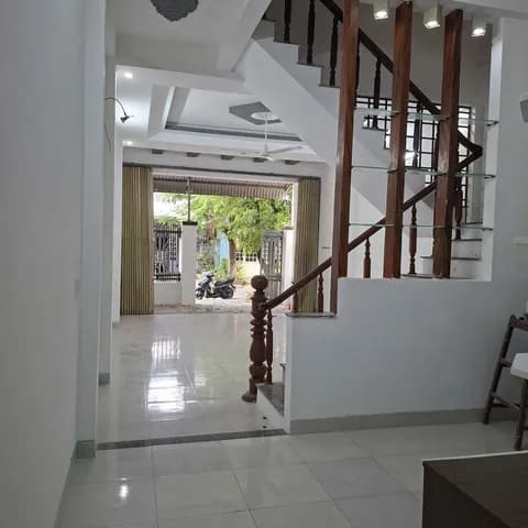 2-Story House for Rent on Vu Mien Street, Hoa Xuan, Cam Le - 100m2