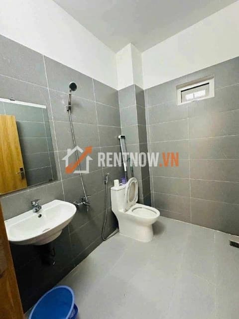 Cho thuê nhà nguyên căn 5 phòng ngủ tại đường Tạ Mỹ Duật, Sơn Trà, Đà Nẵng