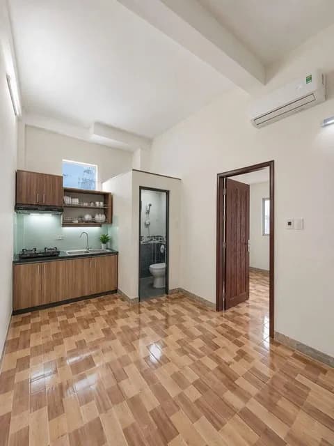 Apartment building for rent on Nui Thanh street, Hai Chau, 10 rooms