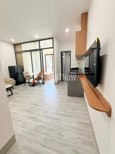 Modern 2-Bedroom Penthouse for Rent on Khue My Dong 7, Ngu Hanh Son