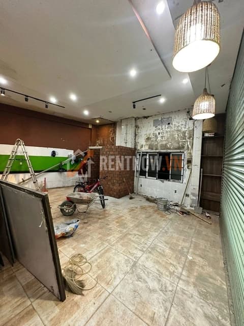 Commercial Space for Rent 40m2 Opposite Da Nang University of Economics