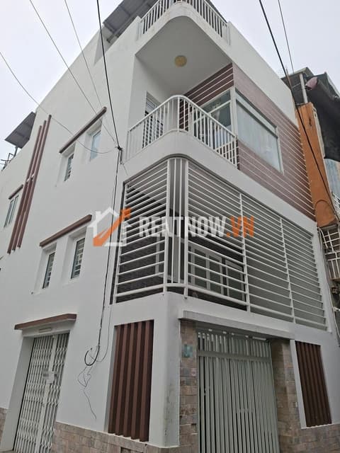 하이쩌우 레딘리 거리 3층 타운하우스 임대, 60m2, 침실 3개