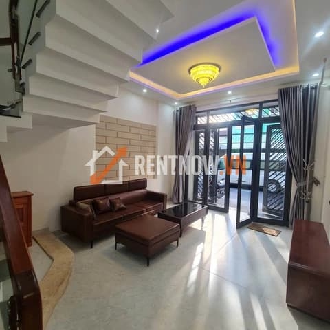 Cho thuê nhà 3 tầng mới 100% đường Phan Huy Ôn, Hải Châu, 3 phòng ngủ