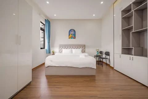 Cho thuê villa hồ bơi 6 phòng ngủ hiện đại tại đường Nguyễn Đình Hoàn, Sơn Trà