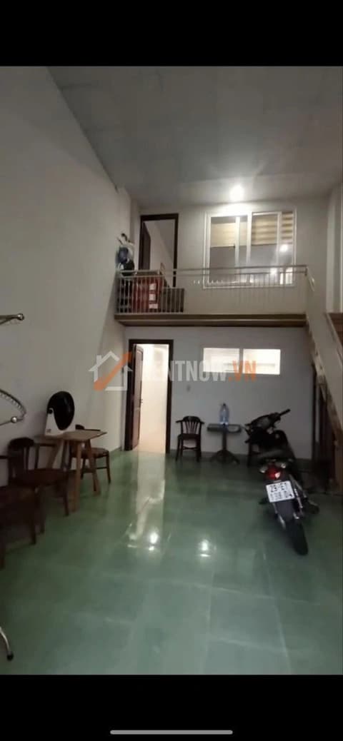 Ground floor house for rent on Ha Bong street, Son Tra, near My Khe beach
