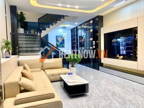 Cho thuê nhà 4 tầng mặt tiền đường Huy Cận, Hải Châu, 5 phòng ngủ, nội thất mới