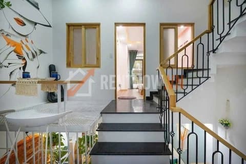 Cho thuê nhà mặt tiền 4 tầng Lê Hiến Mai, Phước Lý, Đà Nẵng - Full nội thất cao cấp