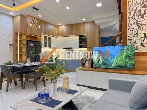 Cho thuê nhà nguyên căn 3 phòng ngủ đầy đủ nội thất tại Huỳnh Ngọc Huệ, Thanh Khê