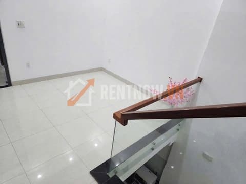 Cho thuê nhà 3 tầng mặt tiền đường Đoàn Khuê, Nam Việt Á, Ngũ Hành Sơn