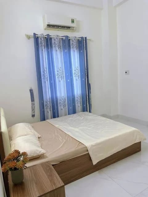 House for rent on Pham Huu Nhat street, Ngu Hanh Son, 100m2, fully furnished