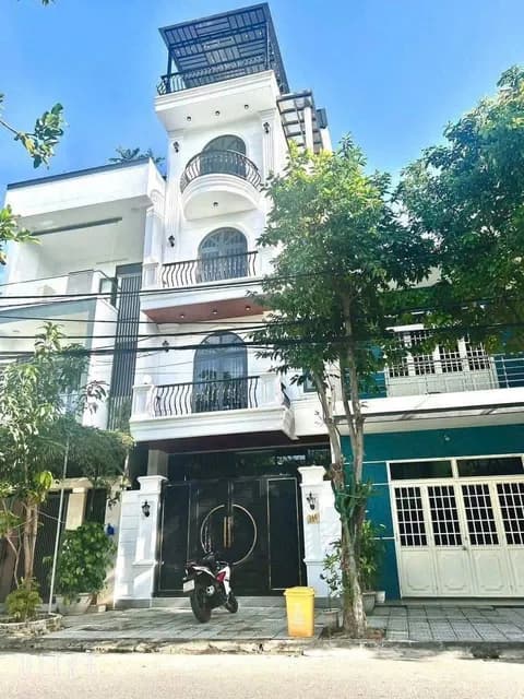 5-Story Building for Rent on Hoang Quoc Viet, Son Tra for Hospitality Business