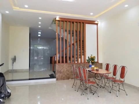 3-Story House for Rent on To Huu Street, Hai Chau - Ideal for Business