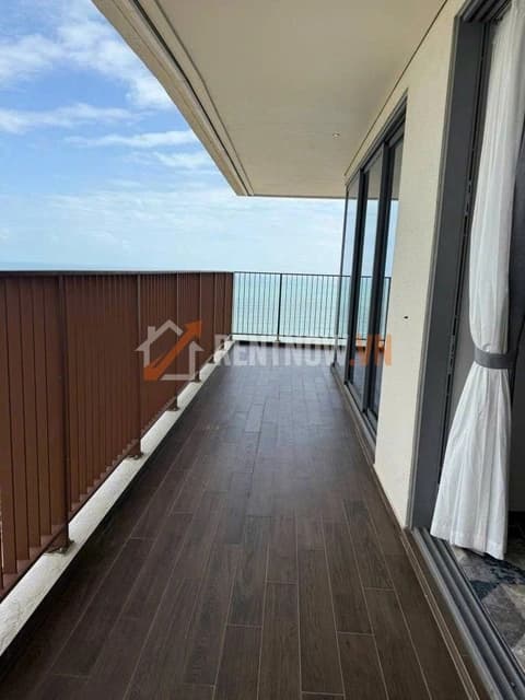 Luxury 2-bedroom apartment for rent with direct sea view at Wyndham Soleil