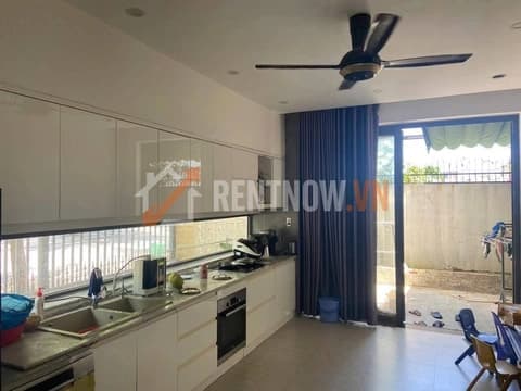 Spacious 2-Frontage House for Rent in Hoa Xuan, Cam Le