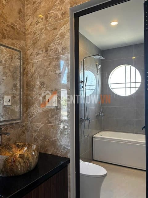 Luxury 2-bedroom house for rent in FPT City Da Nang, fully furnished