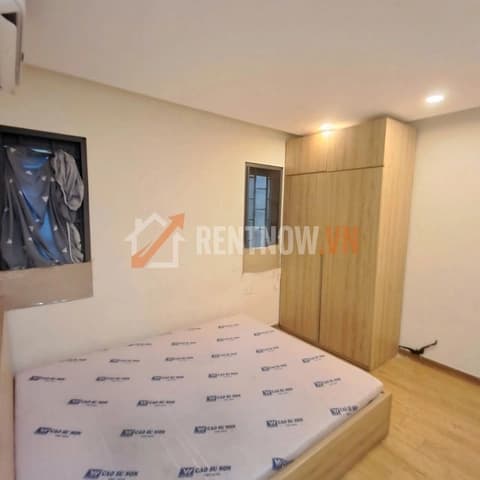 Cho thuê nhà nguyên căn mặt tiền Nại Hiên Đông, Sơn Trà, 5 phòng ngủ, giá tốt