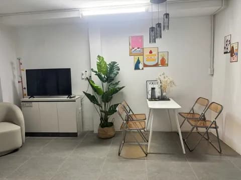 2-Story House for Rent on Pham Van Street, Da Nang - Dual Apartment Layout