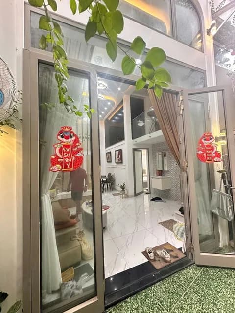 Cho thuê nhà nguyên căn Hoàng Diệu, Hải Châu, 4 phòng ngủ, full nội thất