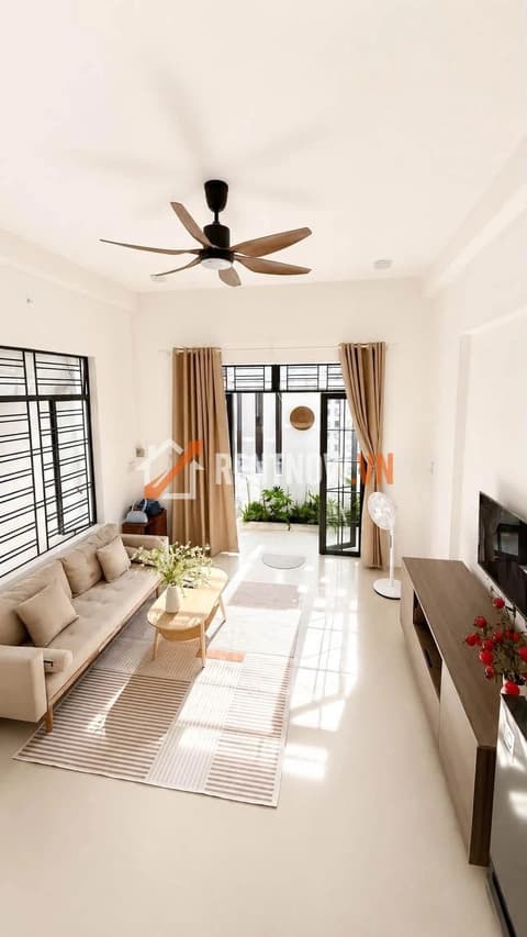 Cho thuê nhà nguyên căn 2 tầng Nguyễn Văn Thoại, Sơn Trà, 3 phòng ngủ, full nội thất
