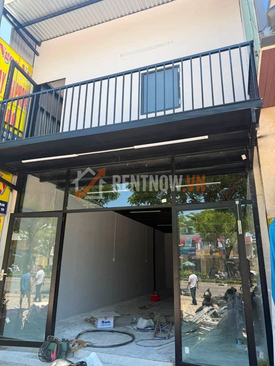 Commercial Space & Residence for Rent on Nguyen Phuoc Lan, Hoa Xuan, Da Nang